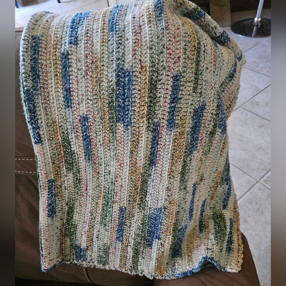 Handmade Crochet Throw Lap Blanket Marble Boho Chic 30 x 40 crocheted New